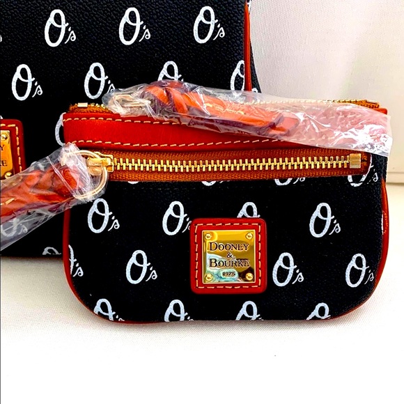 NWT - Dooney & Bourke Baltimore Orioles Crossbody Bag - Picture 2 of 9